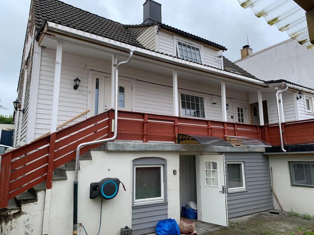 Central And Large Cosey Apartment Stavanger Exterior photo